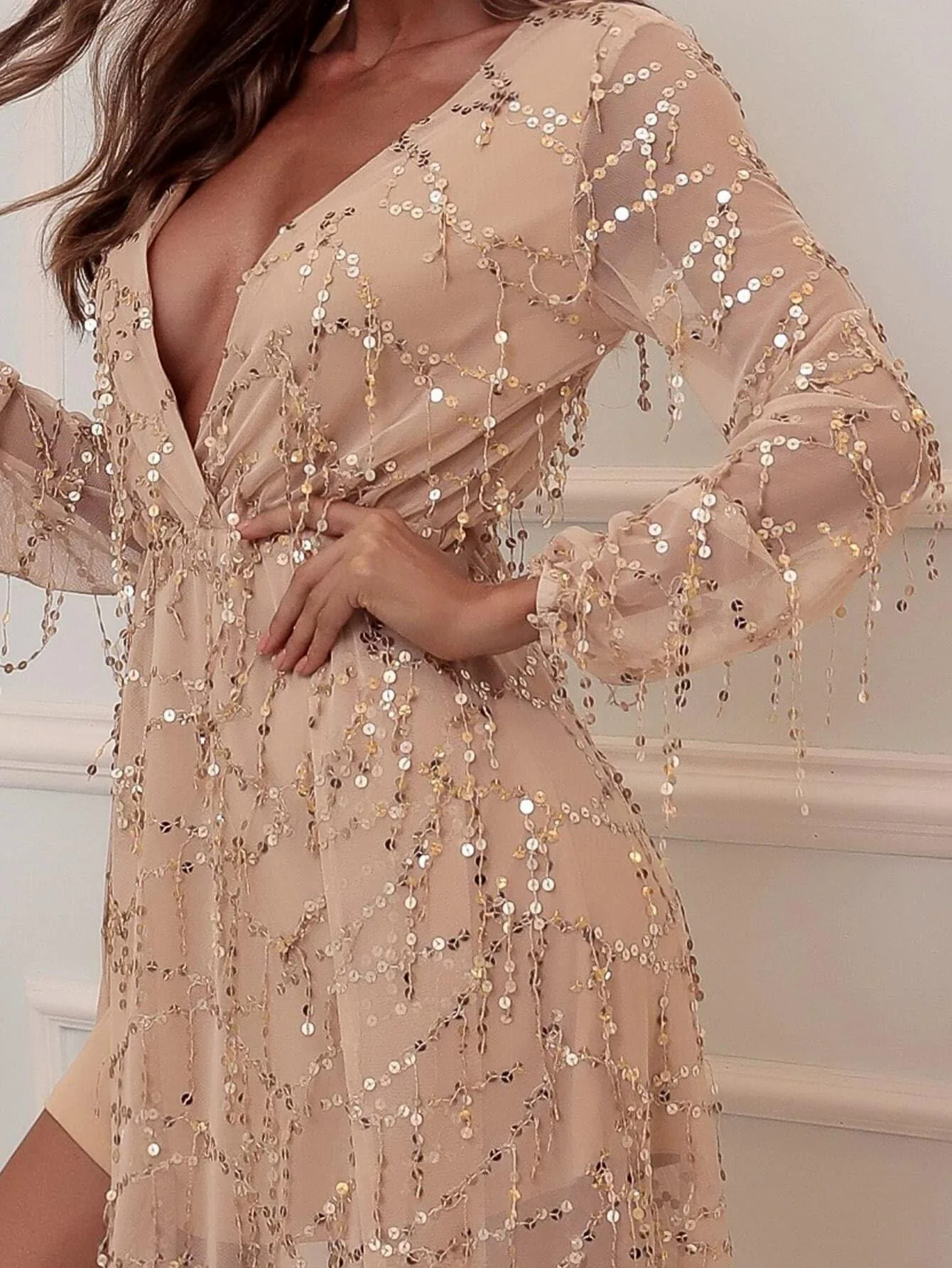V-neck Wrap Hem Sequin Maxi Dress FT2901 V-neck Wrap Hem Sequin Maxi Dress FT2901